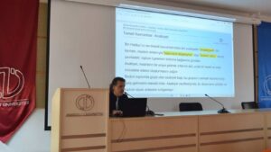 Anadolu Üniversitesi’nde İbn Haldun’un Asabiye, Ümran ve Mülk Kavramları Günümüz Politikalarıyla Ele Alındı